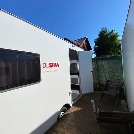 Nowe Surf Przyczepy Campingplatz
